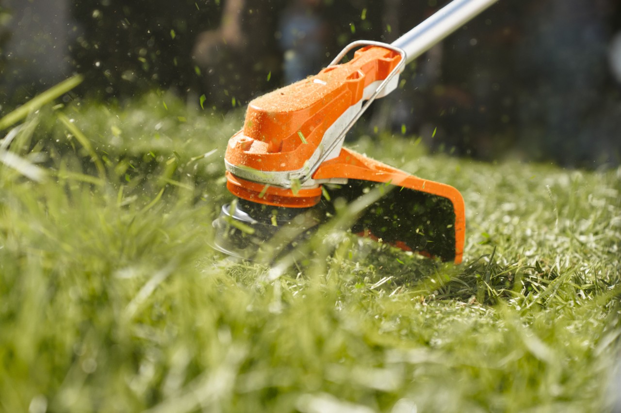 A lawn being mown with a STIHL FSA 60 R battery brushcutter