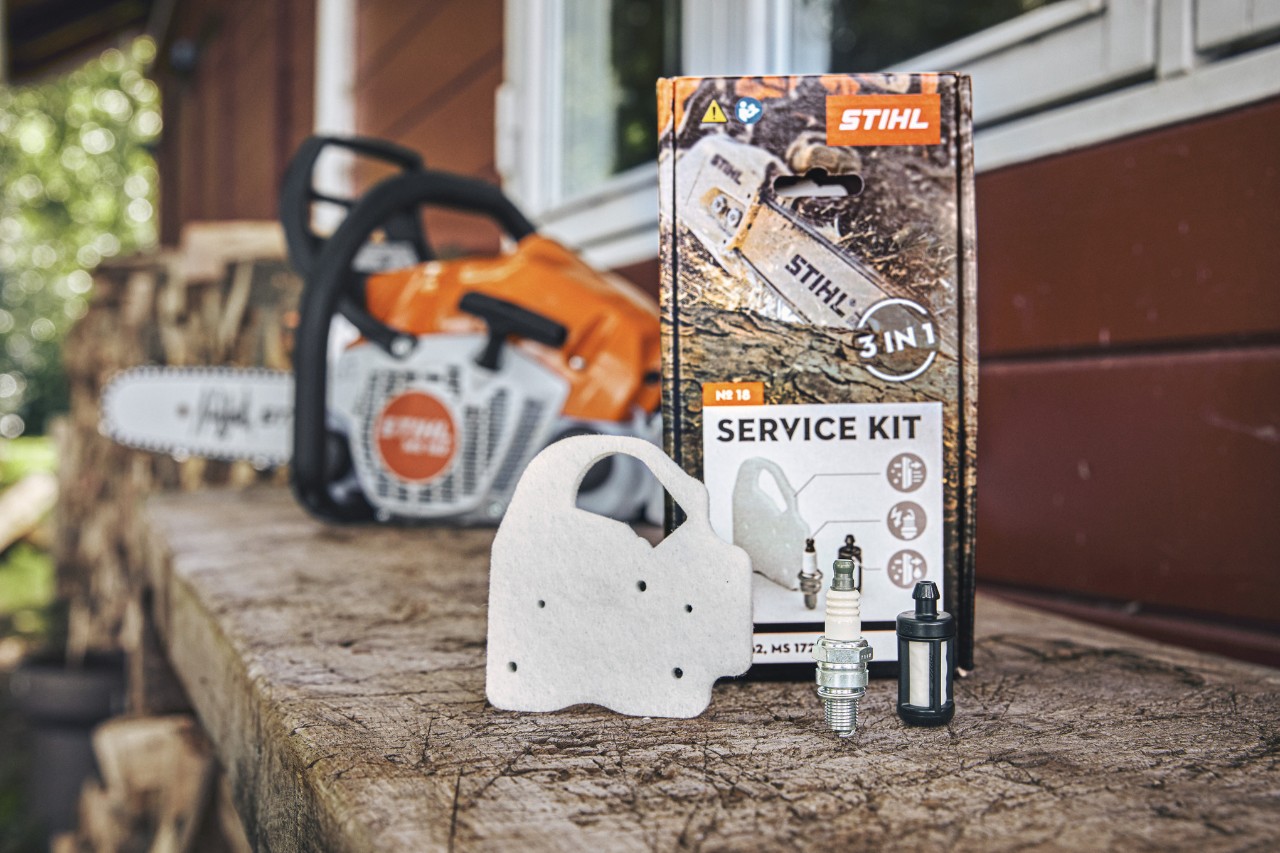  Service kit with spark plug, fuel filter and air filter for STIHL MS 162 petrol chainsaw